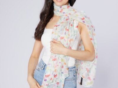 Art on Scarves influencer marketing campaign