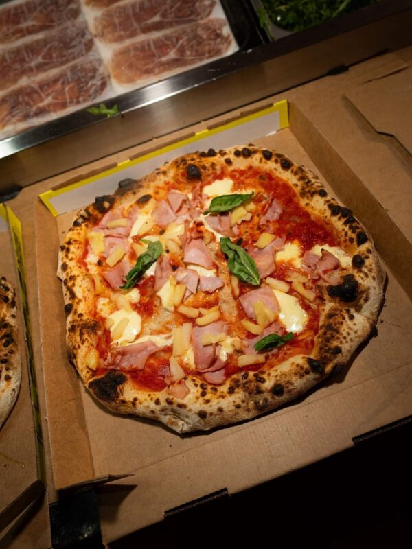 Il Locale Pizza influencer marketing campaign
